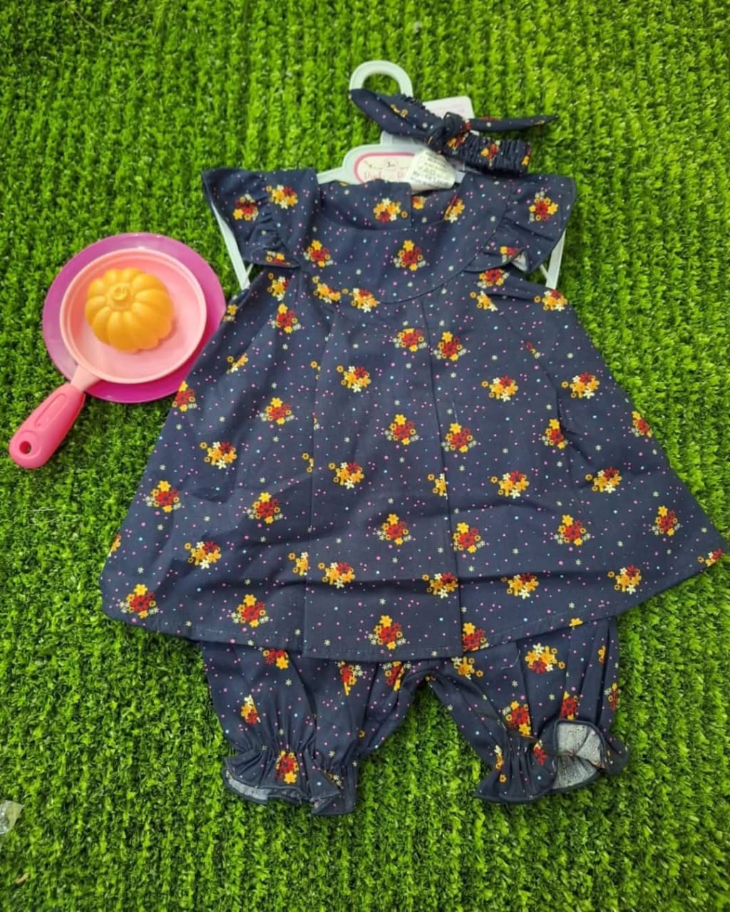 Baby Girl Frocks with headband (siz 0 to 12 months)
